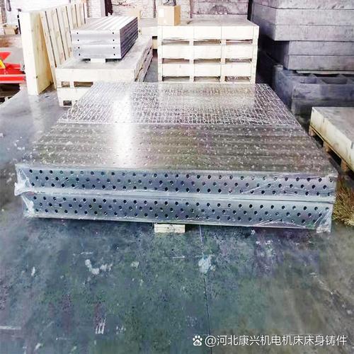 工厂里,焊接作业的精度和效率直接影响产品质量 无论是汽车零部件还是